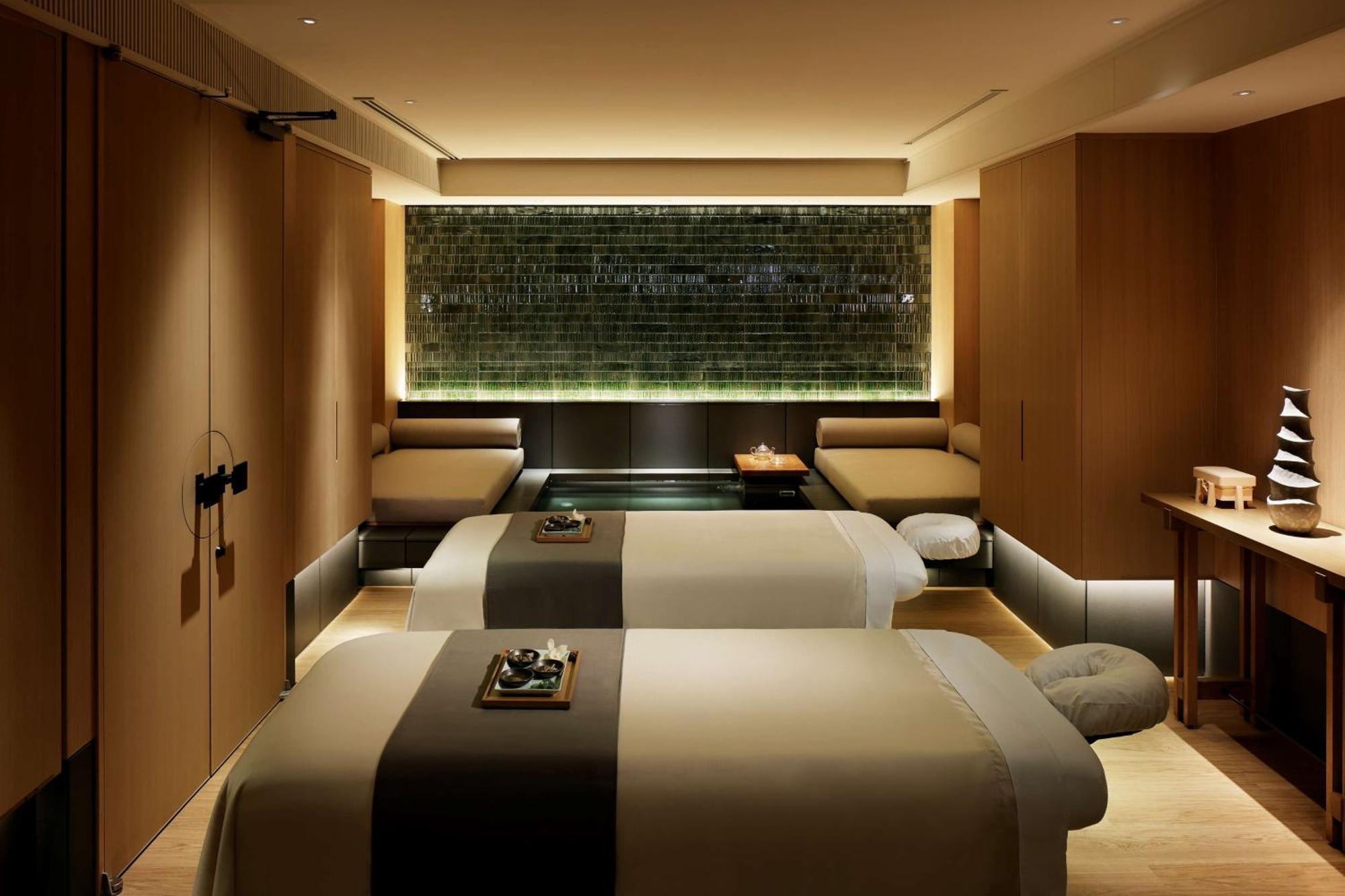 Roku Kyoto, Lxr Hotels & Resorts Bagian luar foto